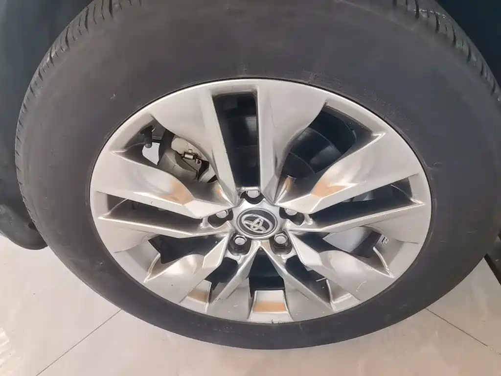 Toyota Wildlander — миниатюра 23