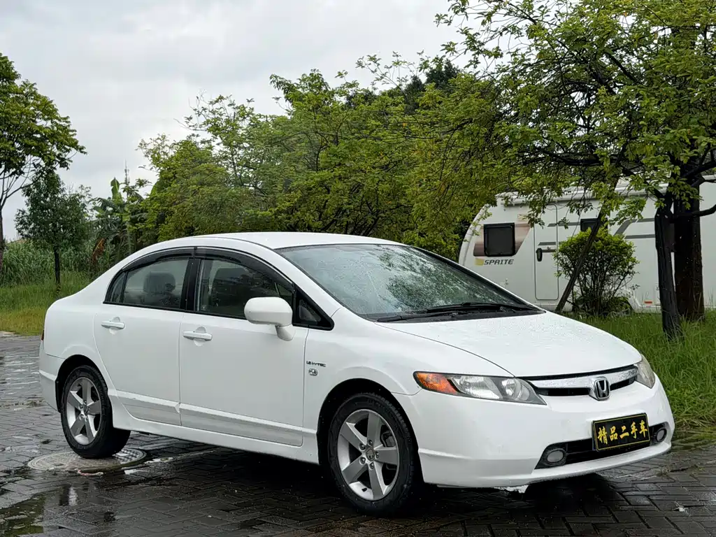 Honda Civic — миниатюра 2