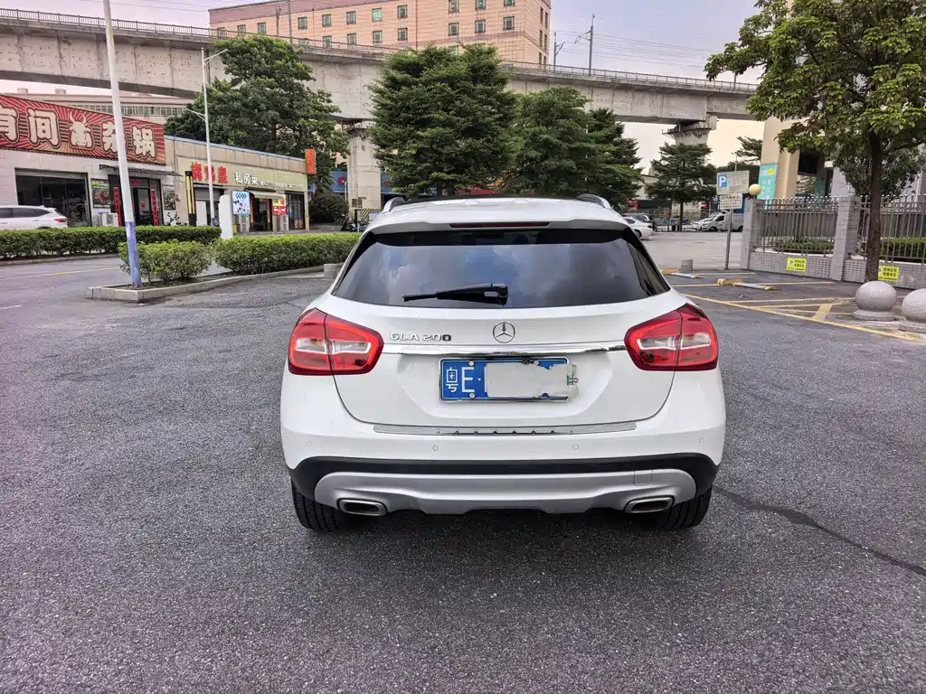 Mercedes-Benz GLA 2016 GLA 200