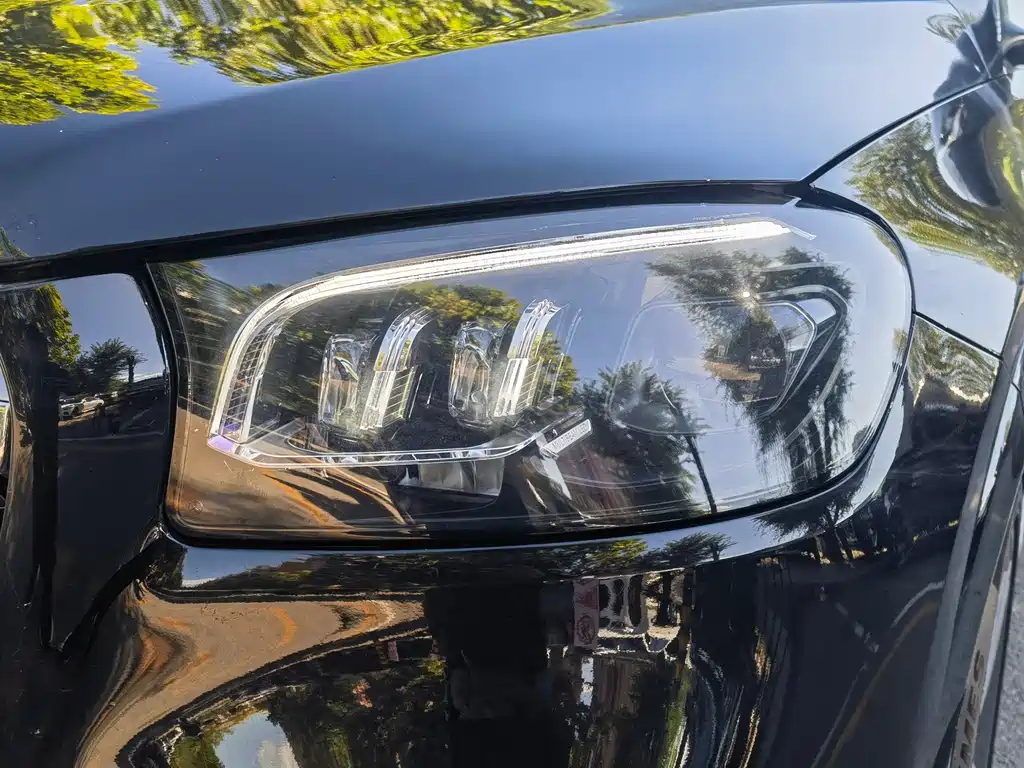 Mercedes-Benz GLS — миниатюра 16