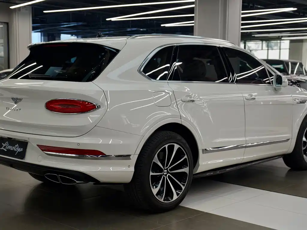 Bentley Bentayga — миниатюра 6