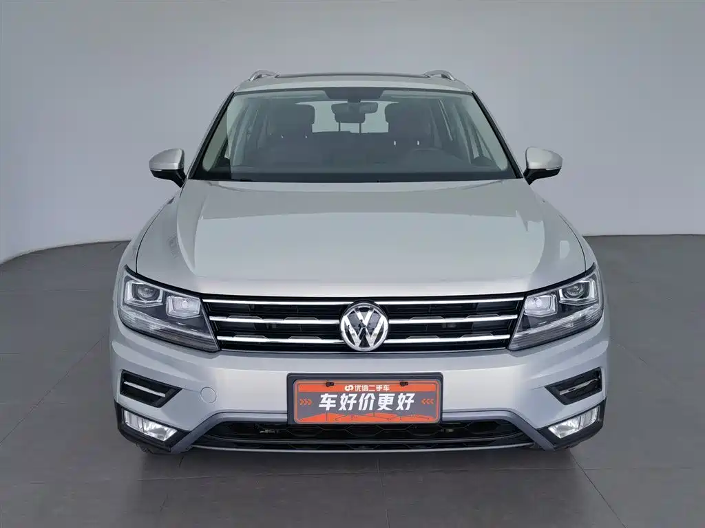 Volkswagen Tiguan L L 2018 330TSI AT Luxury