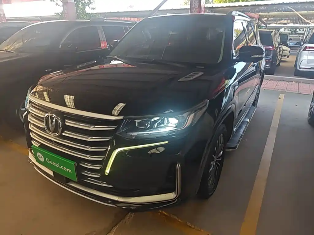 Changan CS95 — миниатюра 2