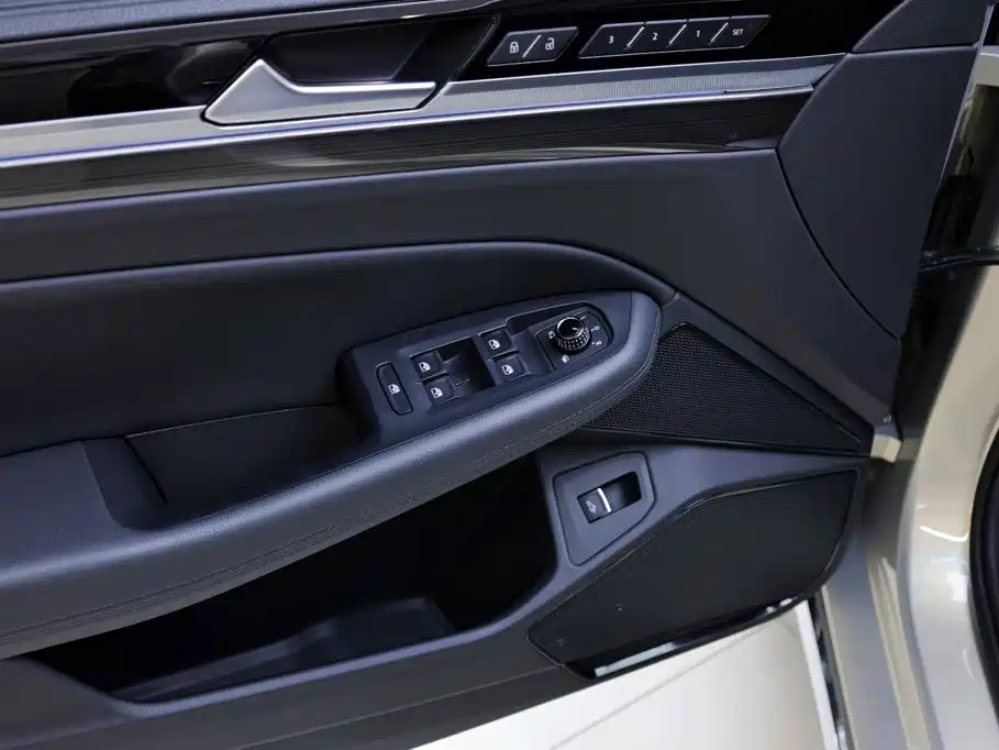 Volkswagen Phideon — миниатюра 17