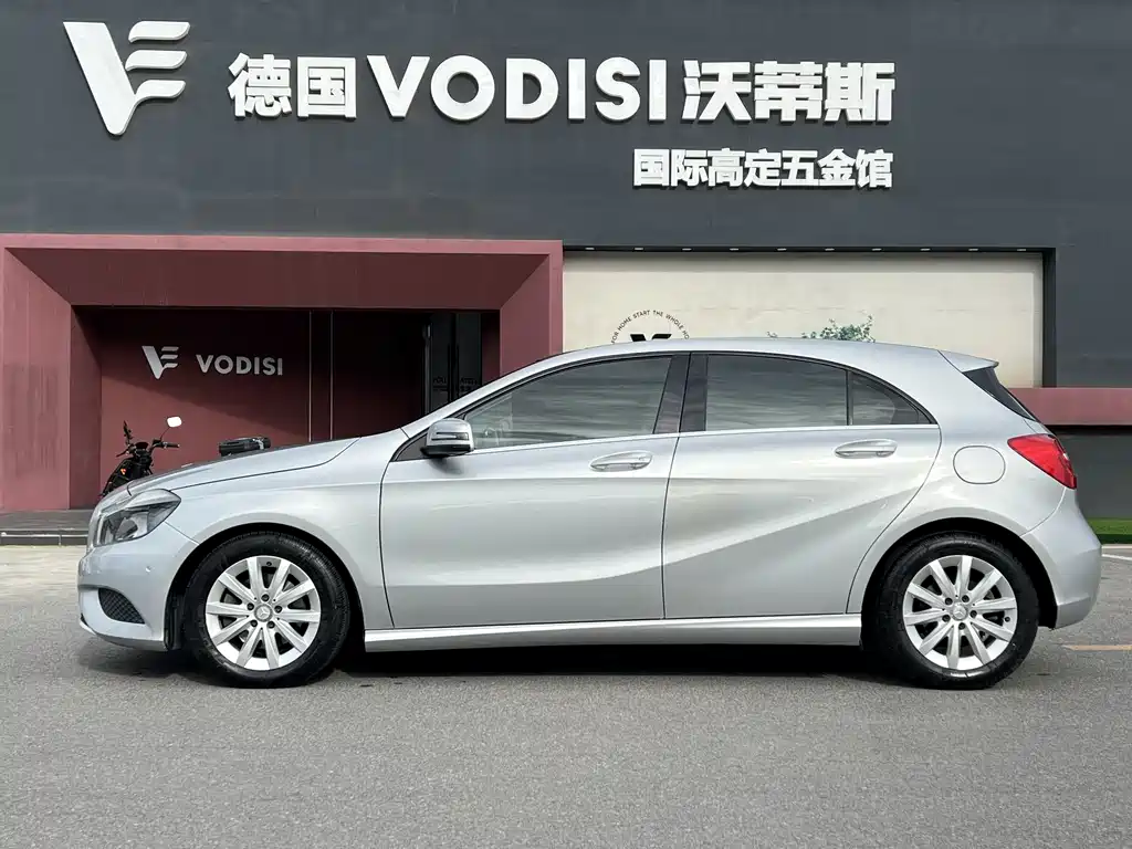 Mercedes-Benz A-Class (Import) A 180 Fashion Type, фото 4