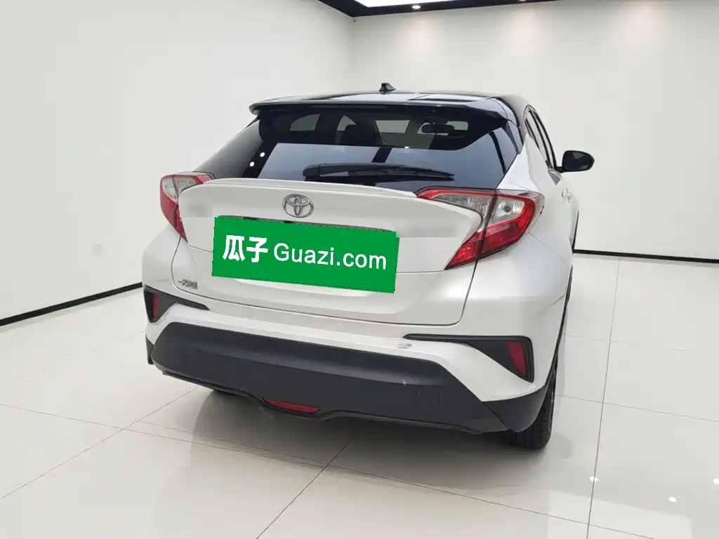 Toyota IZOA — миниатюра 3