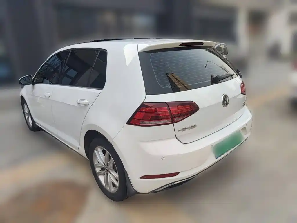 Volkswagen Golf — миниатюра 4