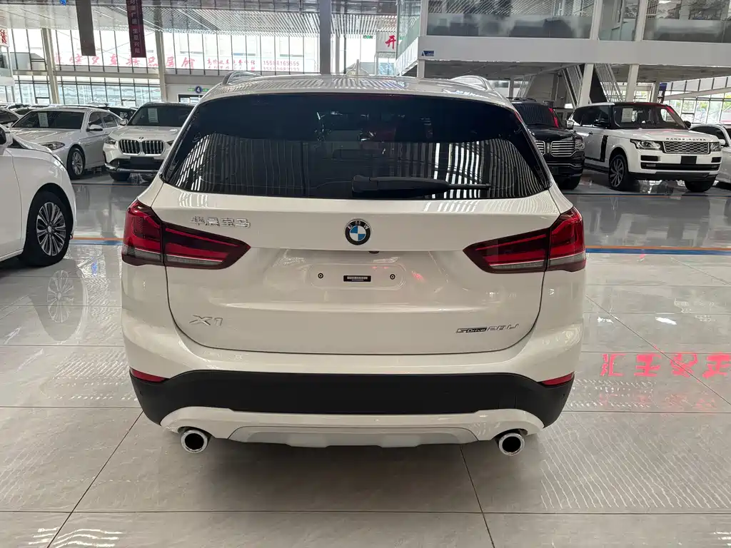 BMW X1 — миниатюра 13