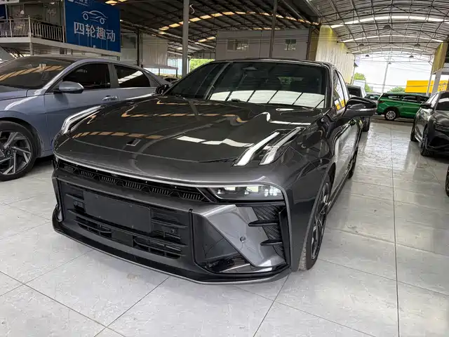 2024 Lynk & Co 03