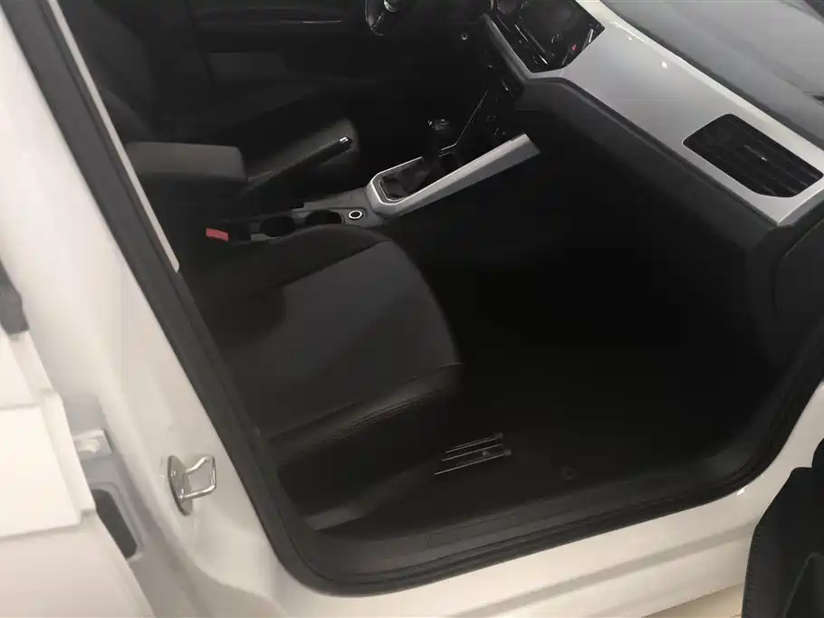 Volkswagen Polo 2019 Plus 1.5L AT