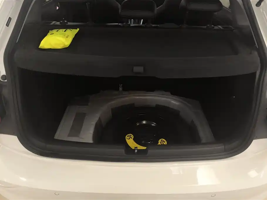 Volkswagen Polo 2019 Plus 1.5L AT