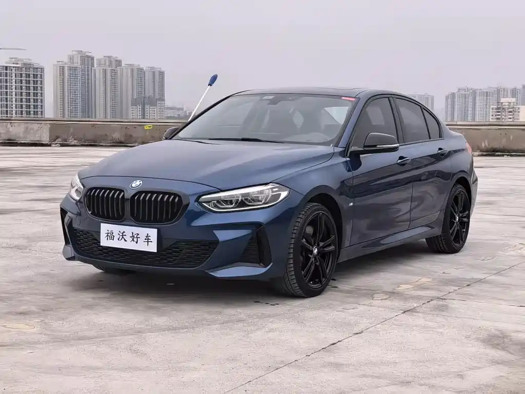 BMW 1 Series 2021