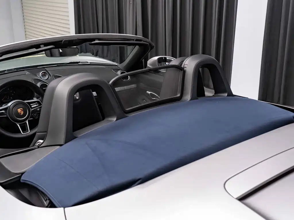 Porsche 718 2016 Boxster 2.0T