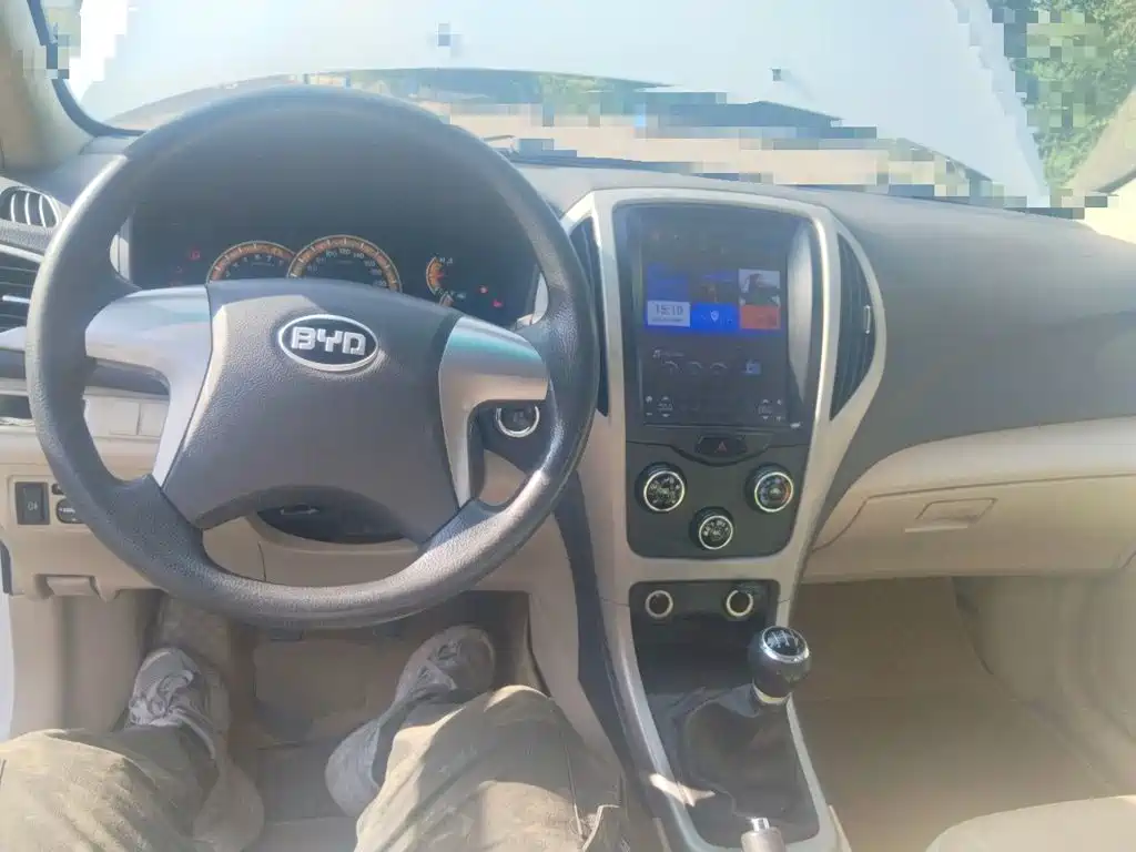 BYD F3 — миниатюра 10