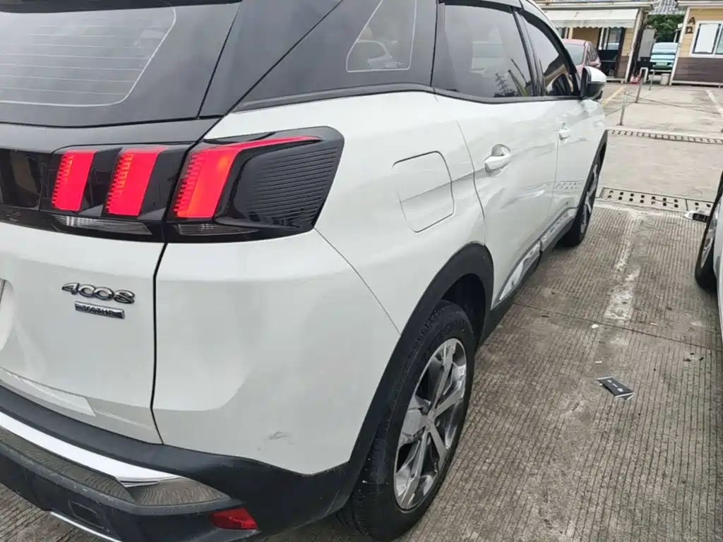 Peugeot 4008 — миниатюра 8