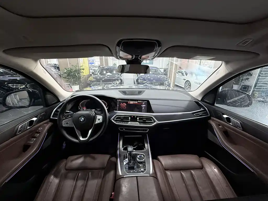 BMW X7 2020 xDrive40i M Sport