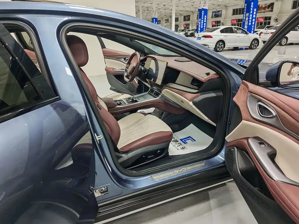 BYD Seal — миниатюра 10