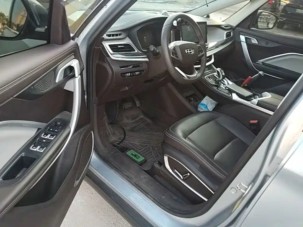 Geely Jia Ji — миниатюра 16