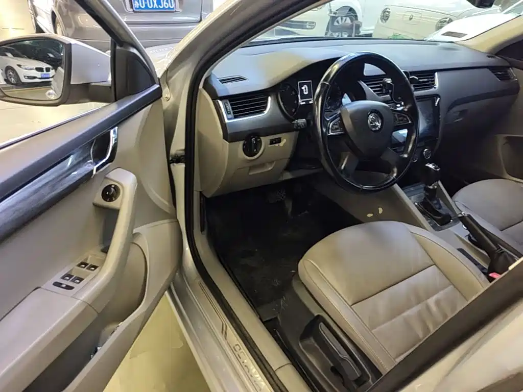 Skoda Octavia — миниатюра 16