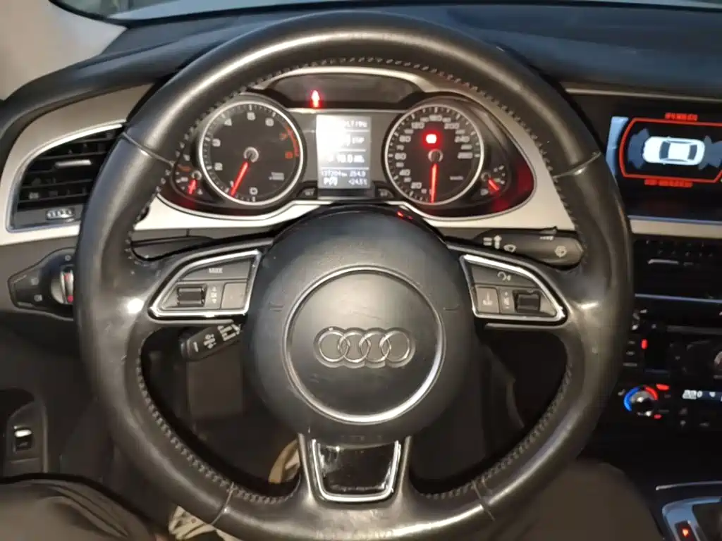 Audi A4L — миниатюра 11