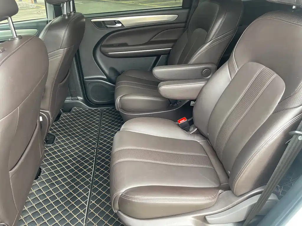 GAC M6 2019 270T AT Luxury ( мест) V