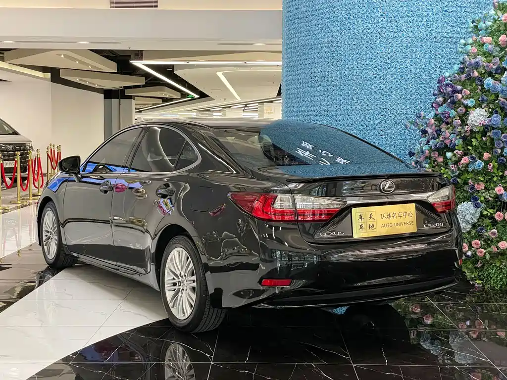 Lexus ES 2015 200 Elite