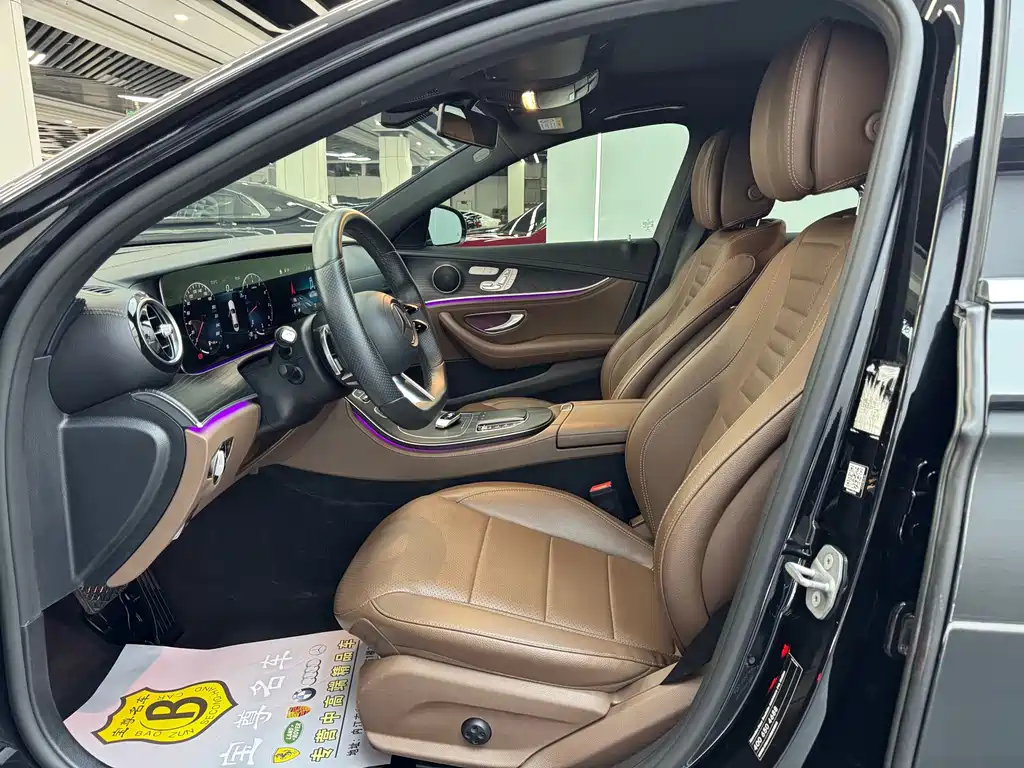 Mercedes-Benz E-Class — миниатюра 7