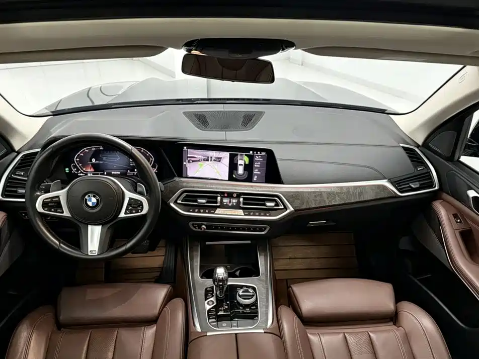 BMW X5 2020 xDrive40i M Sport