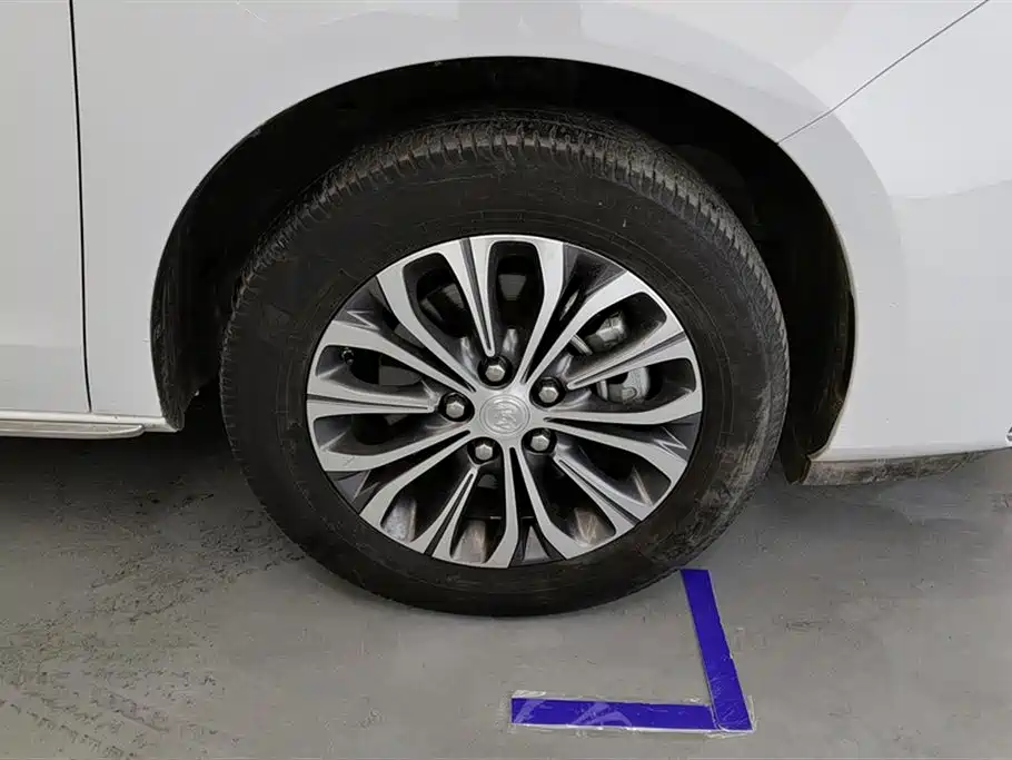 Buick GL8 2023 Comfort