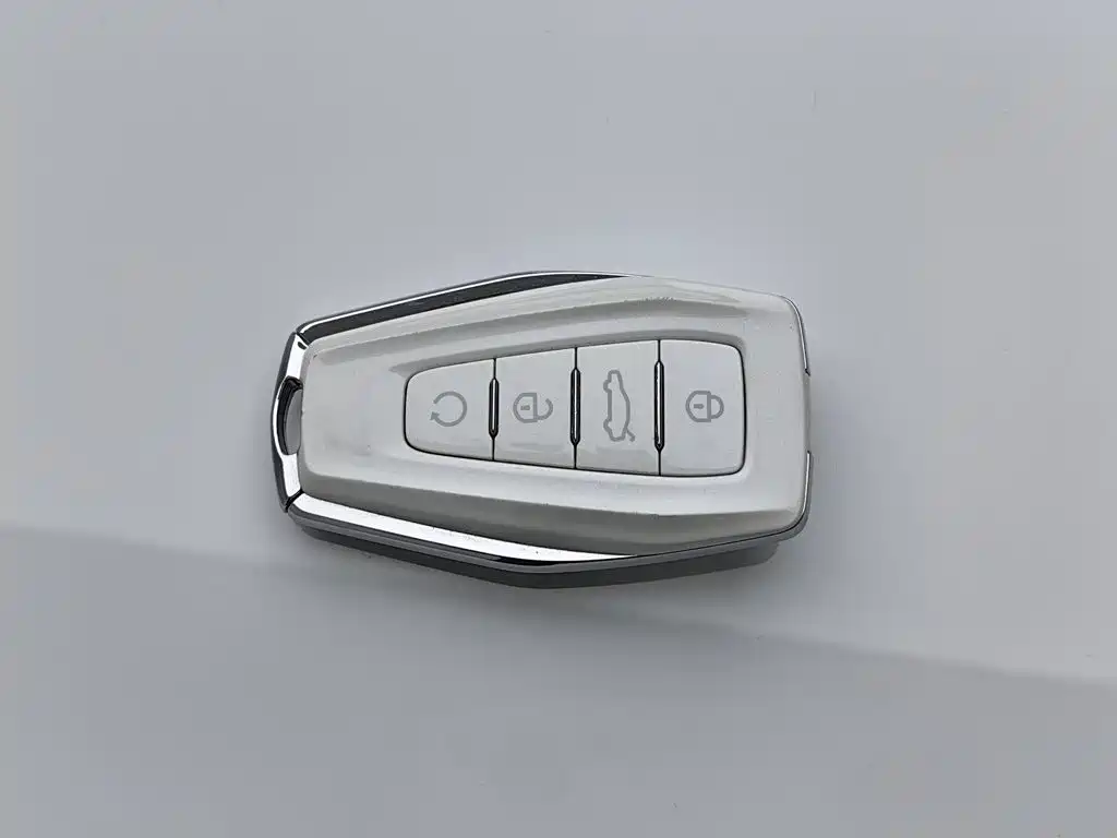 Geely Xingrui — миниатюра 19