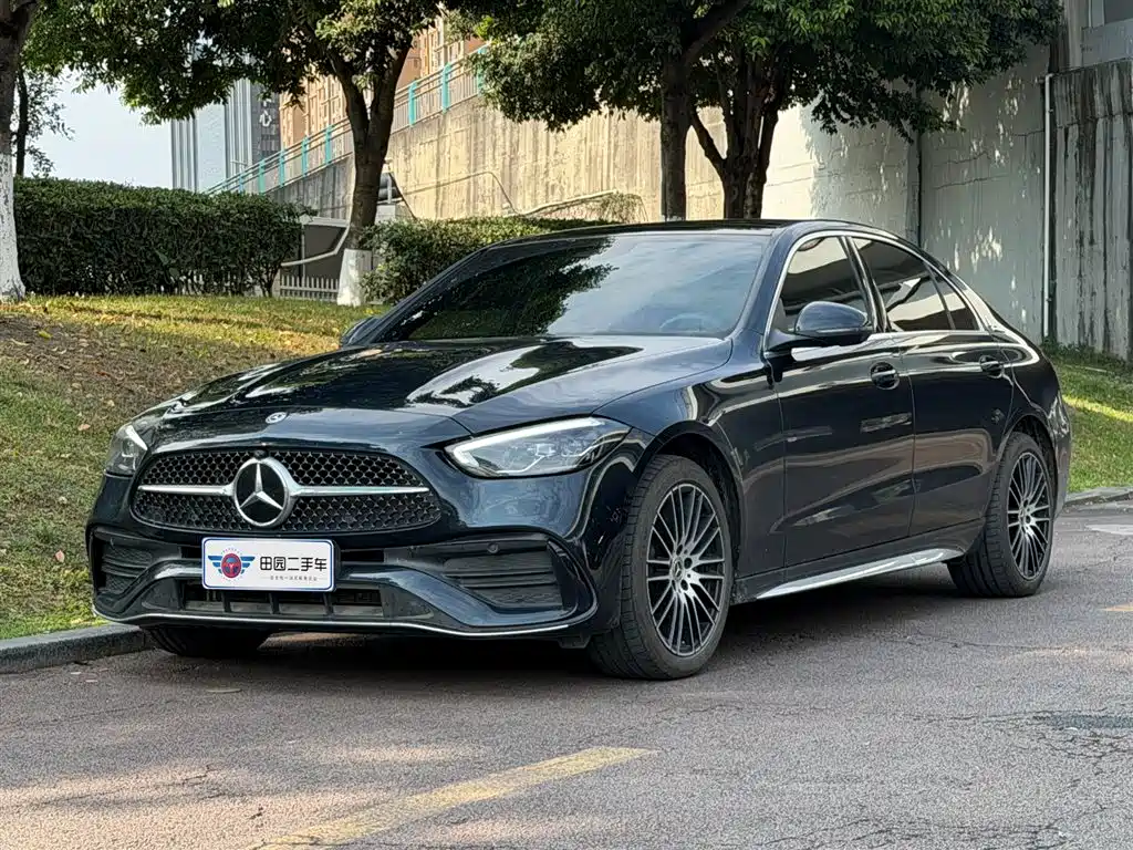 Mercedes-Benz C-Class 2025