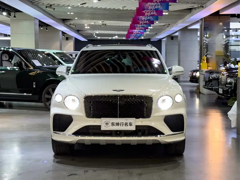 Bentley Bentayga 2024 4.0T V8