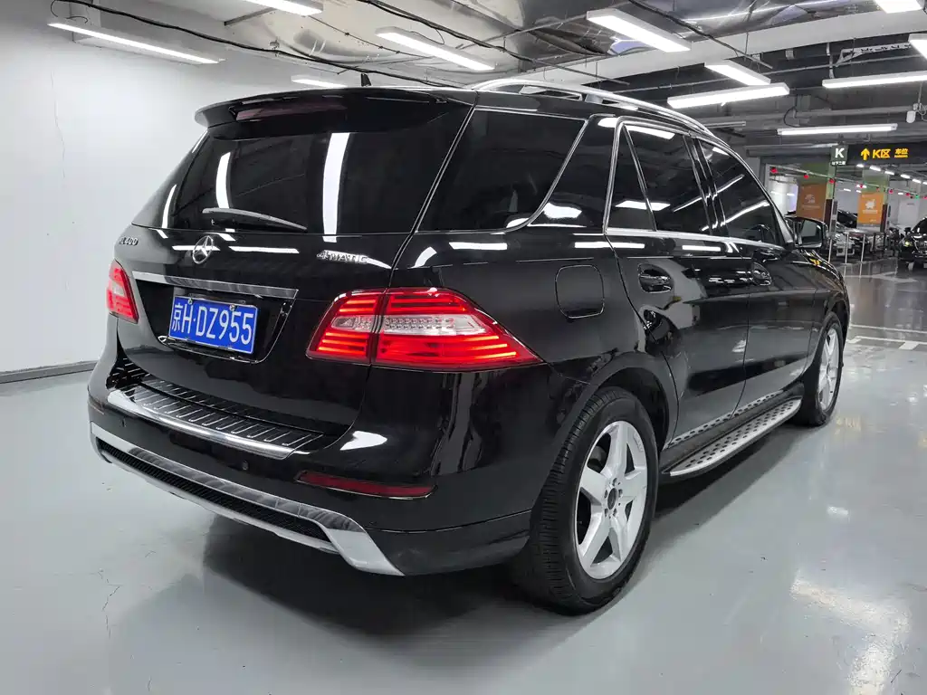 Mercedes-Benz M-Class — миниатюра 14