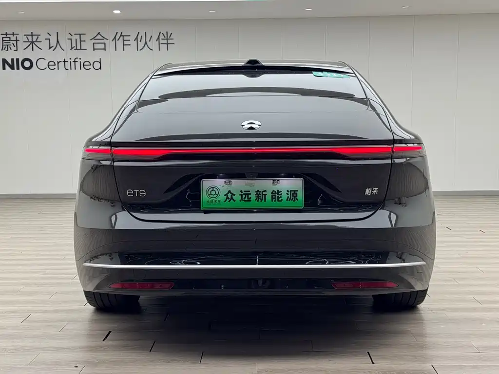 NIO NIO ET9