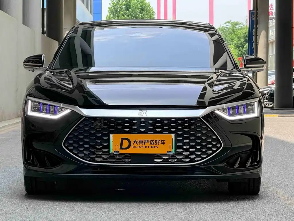 BYD Han 2024 DM-i 121KM Premium