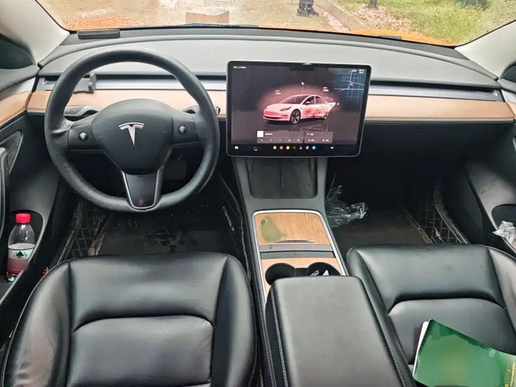 Tesla Model 3 — фотографии объявления, Фото 13