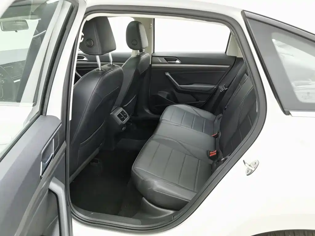 Volkswagen Lavida — миниатюра 15