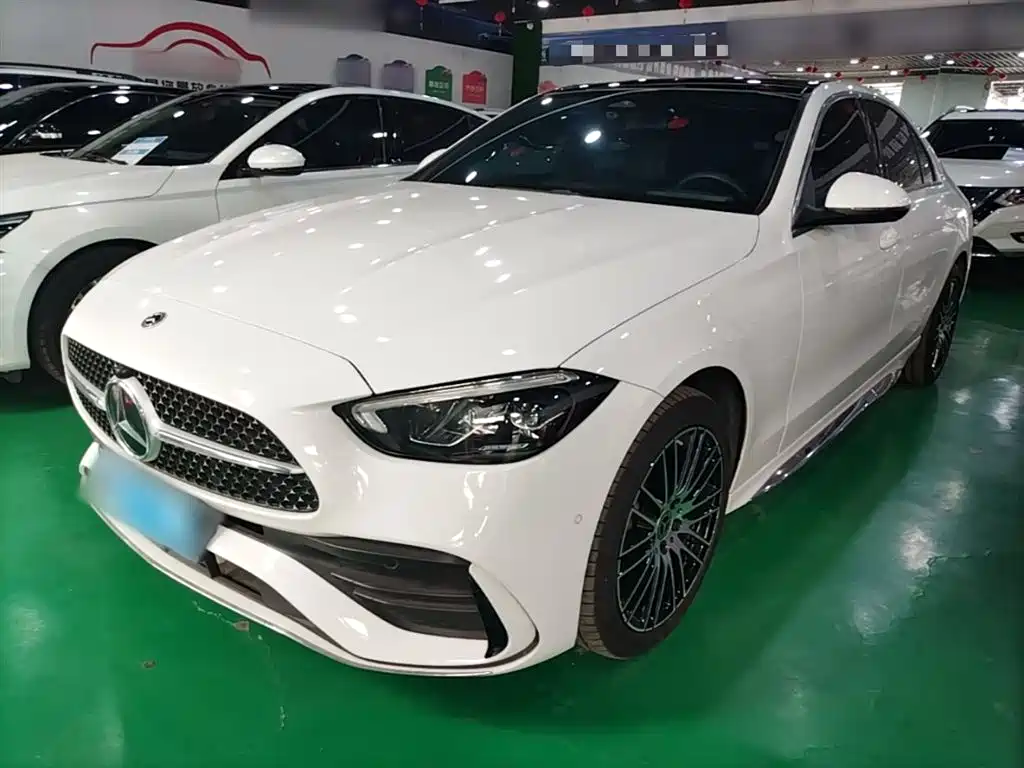 Mercedes-Benz C-Class 2022