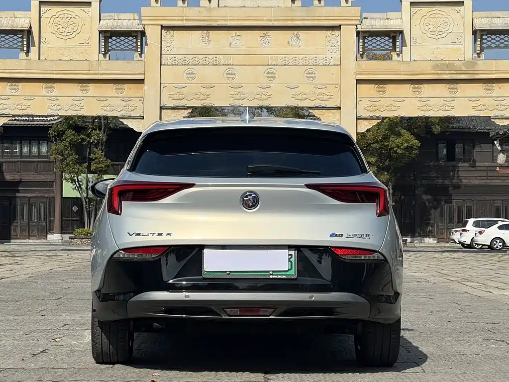 BUICK SLIGHTLY BLUE 6