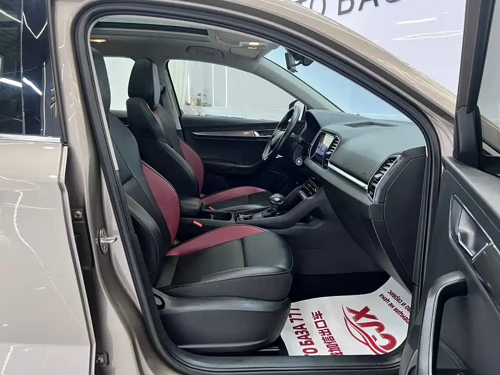 Skoda Karoq — миниатюра 19