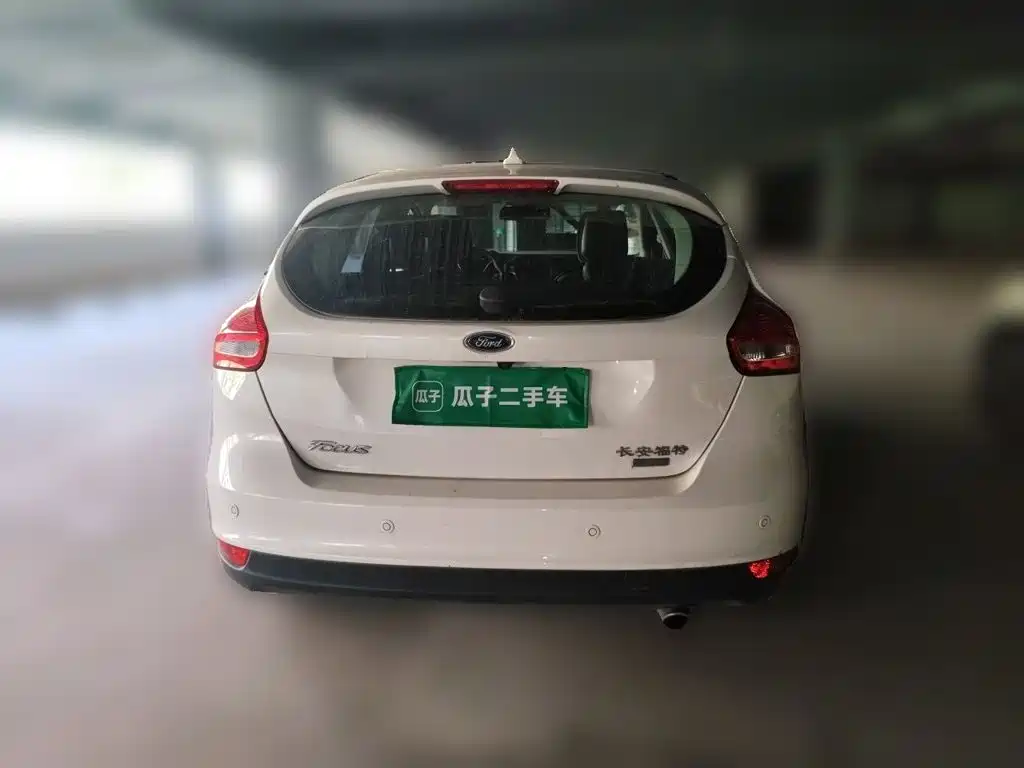 Ford Focus 2018 EcoBoost 180 AT Elite