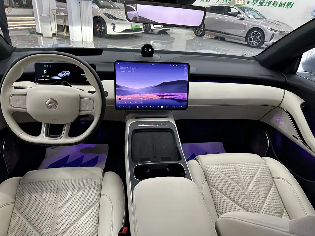 NIO ET5T — миниатюра 6