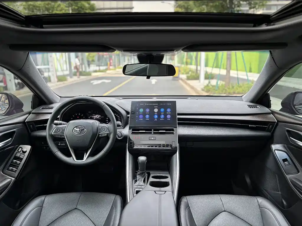 Toyota Avalon — миниатюра 15