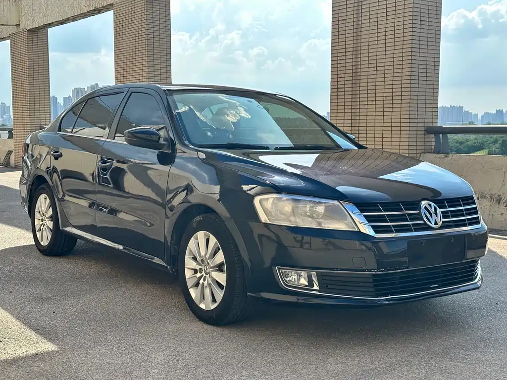 Volkswagen Lavida — миниатюра 3