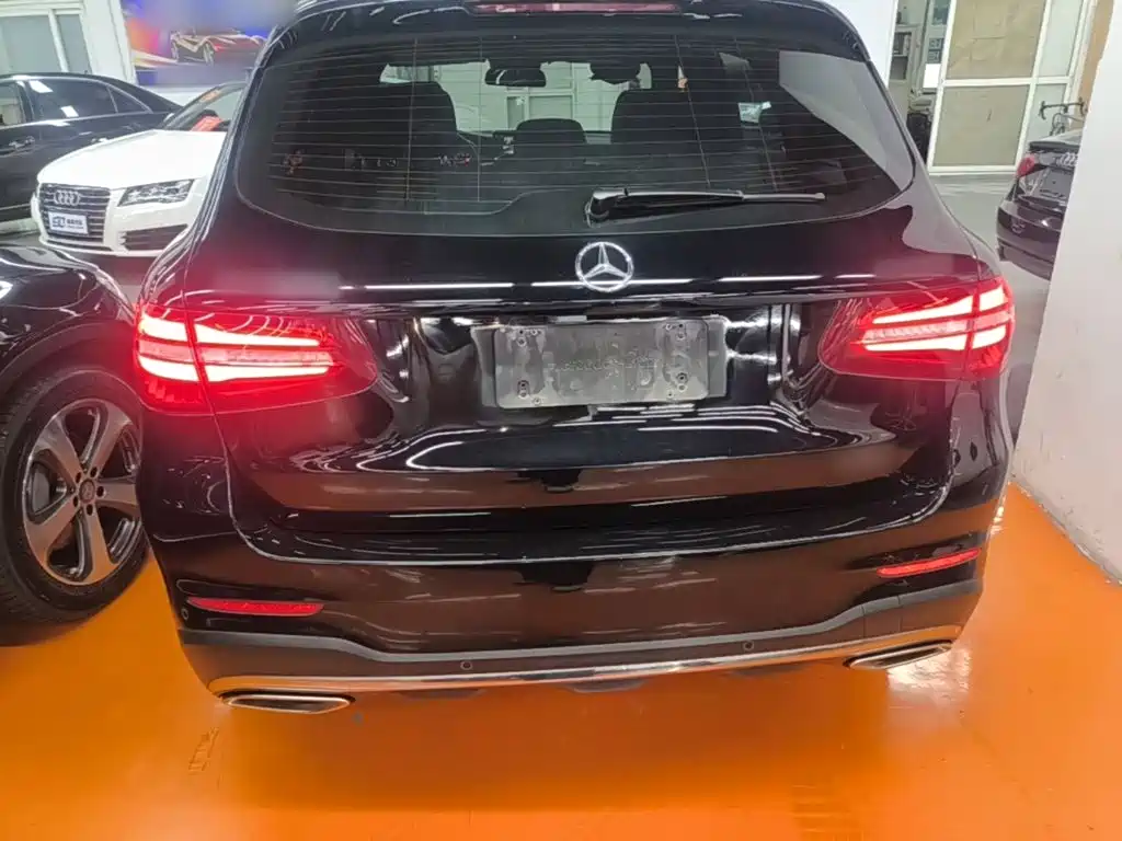 Mercedes-Benz GLC 2017 GLC 260 4MATIC Luxury