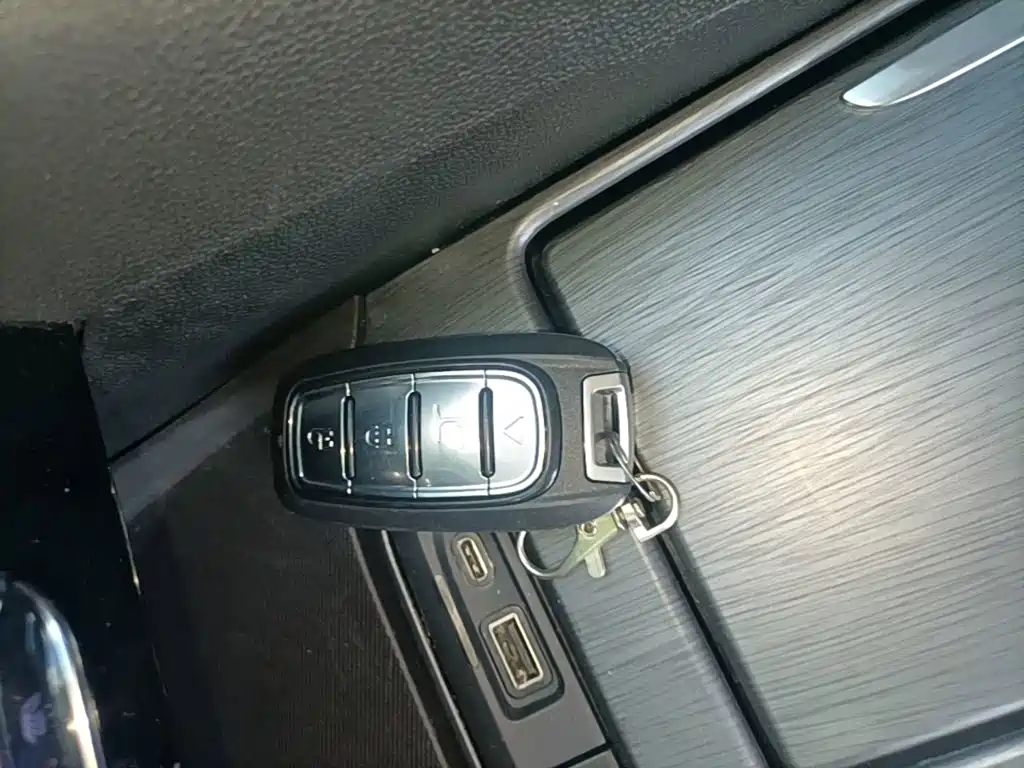 Buick Enclave — миниатюра 9