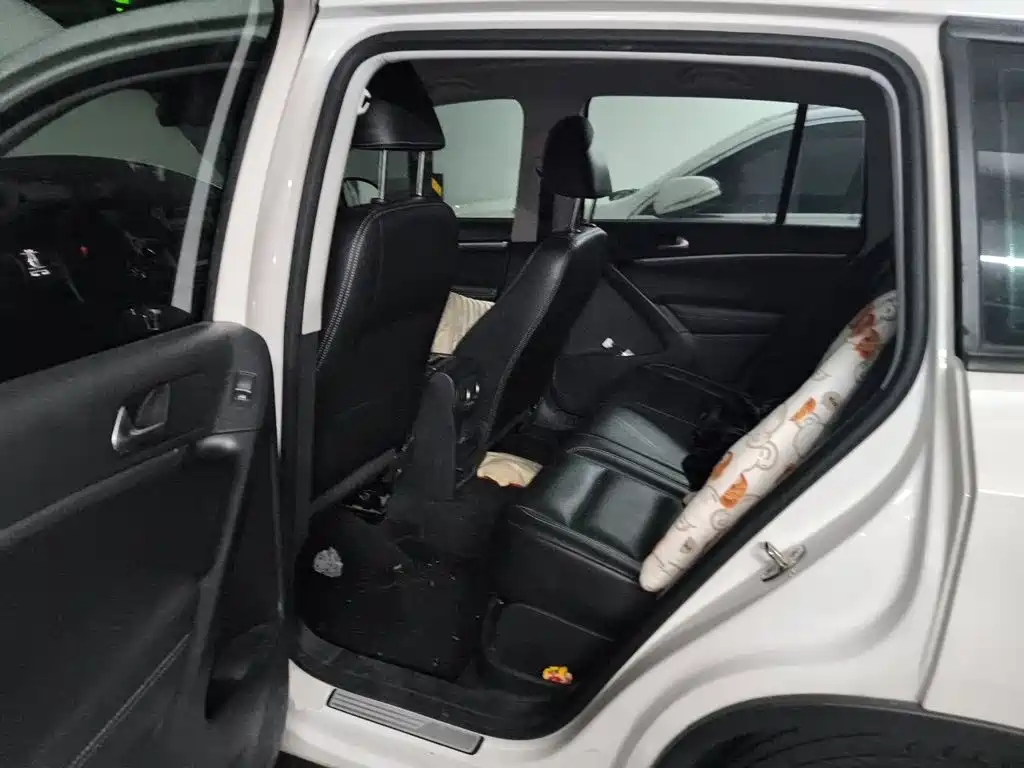 Volkswagen Tiguan — миниатюра 13