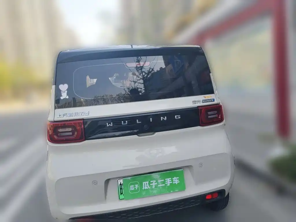 Wuling MINIEV — миниатюра 3