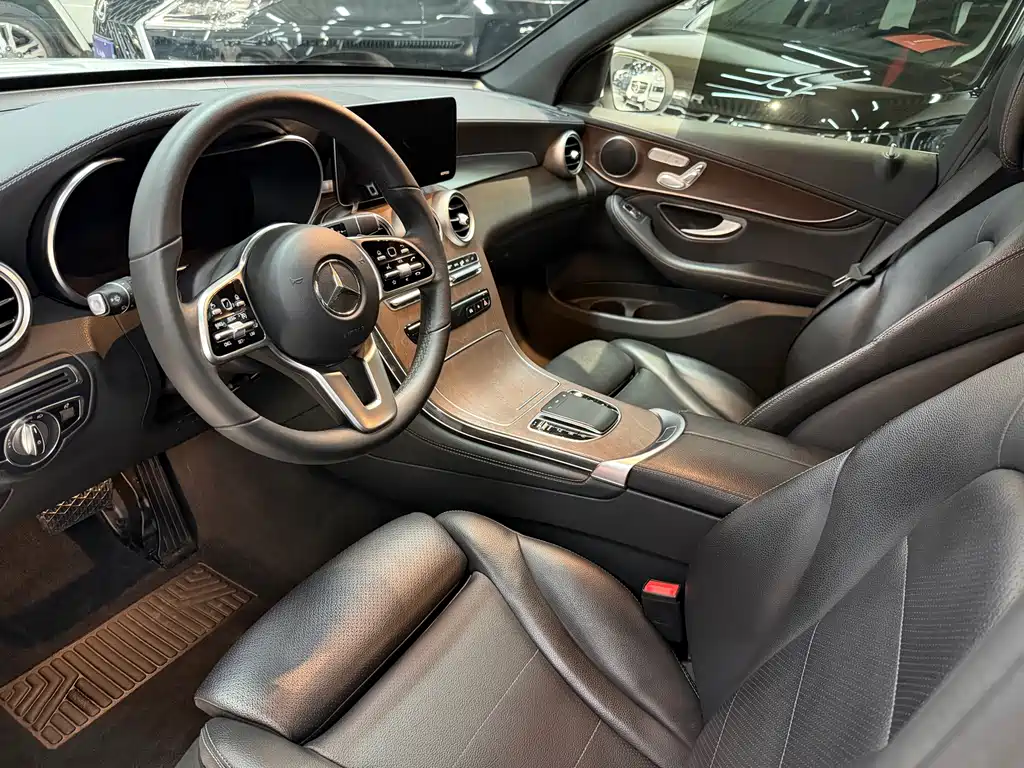Mercedes-Benz GLC — миниатюра 5