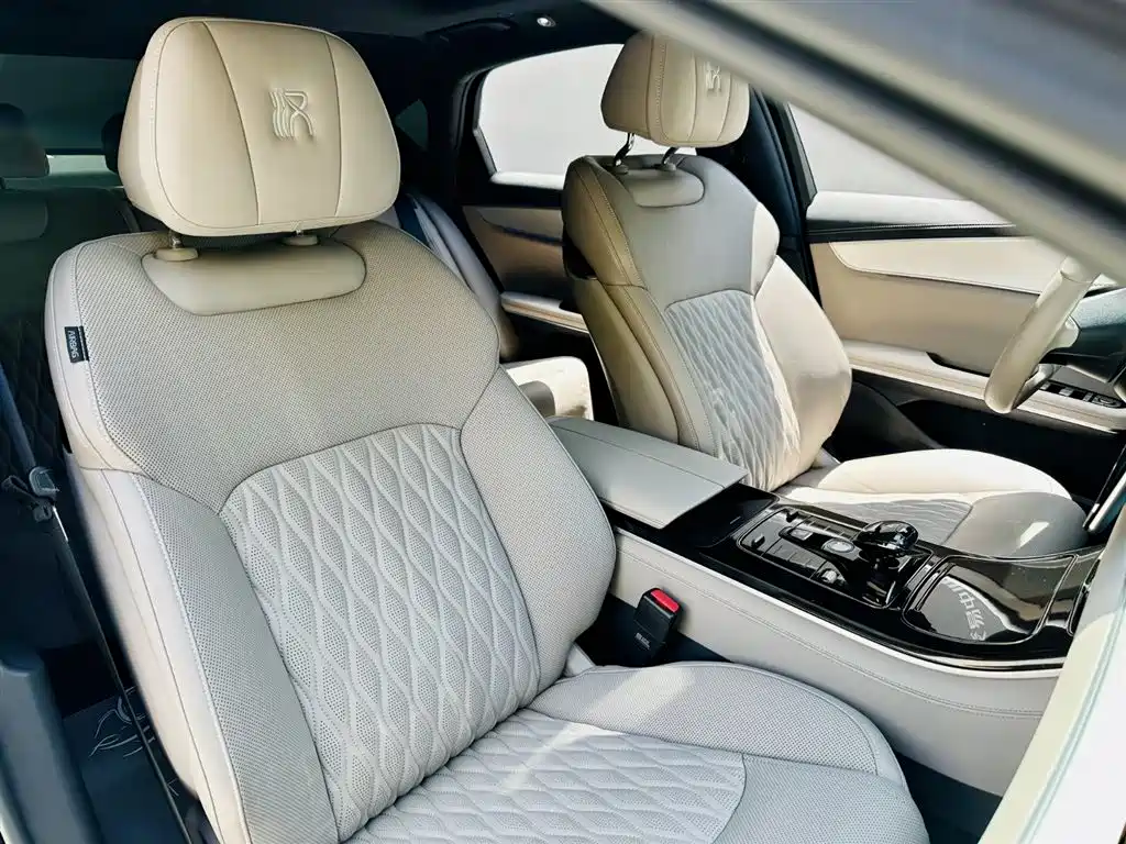 BYD Han 2025 DM-i 125KM Luxury